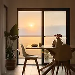 Appartamento Slow Coast Hideaway In By Lisbeyond